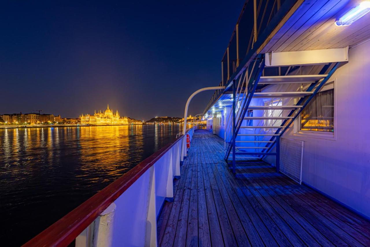 Botel Grand Jules - Boat Budapešť