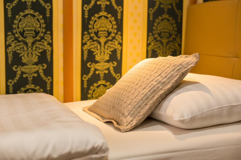 Grand Jules - Boat 3* Budapešť